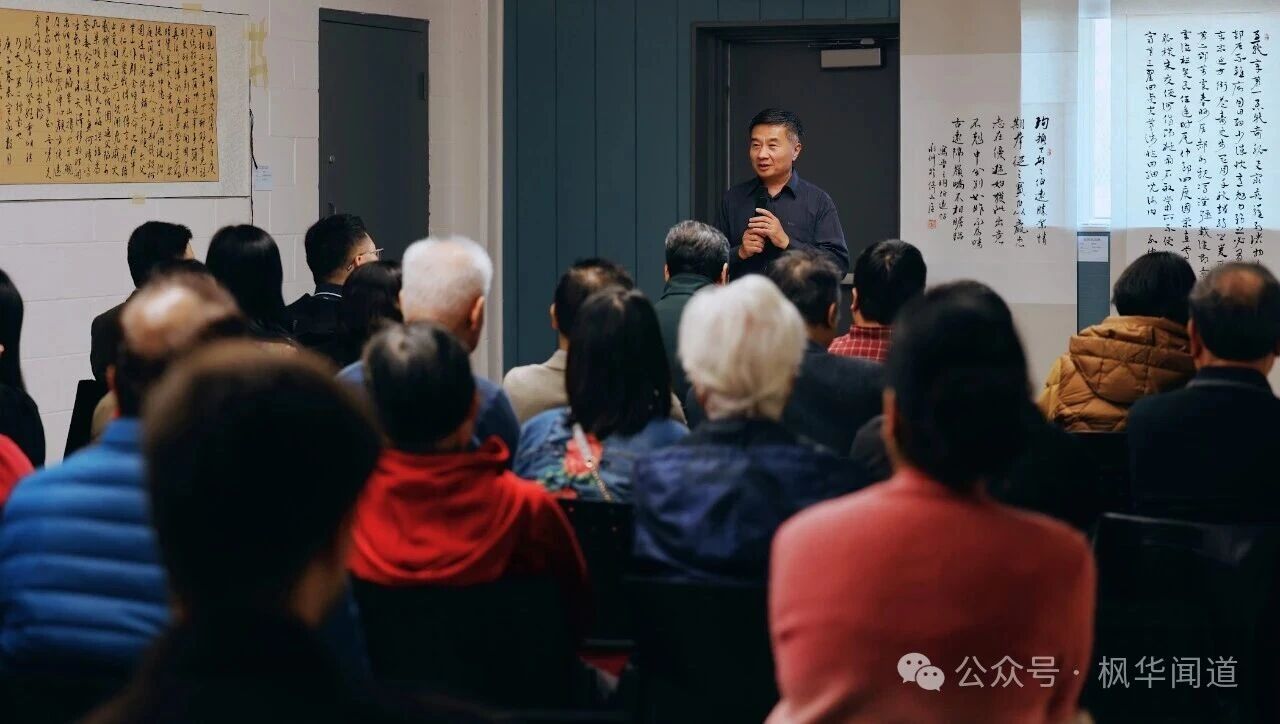 Exhibition opening, Principal Wang Xiang introducing the preparation process