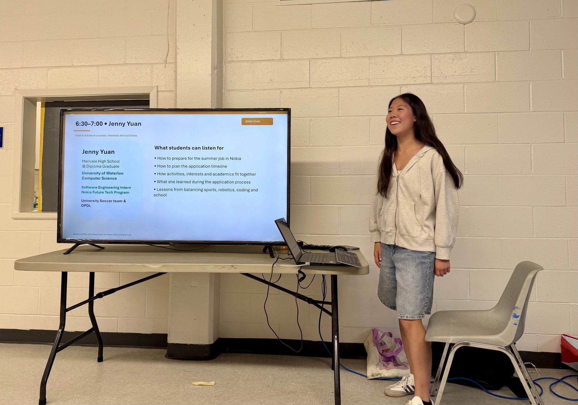 Jenny Yuan 在讲座现场介绍 Nokia Future Tech Program