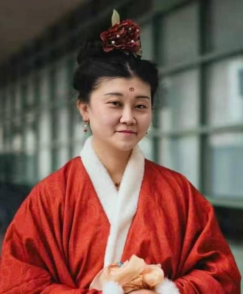 张艺文（Wendy）